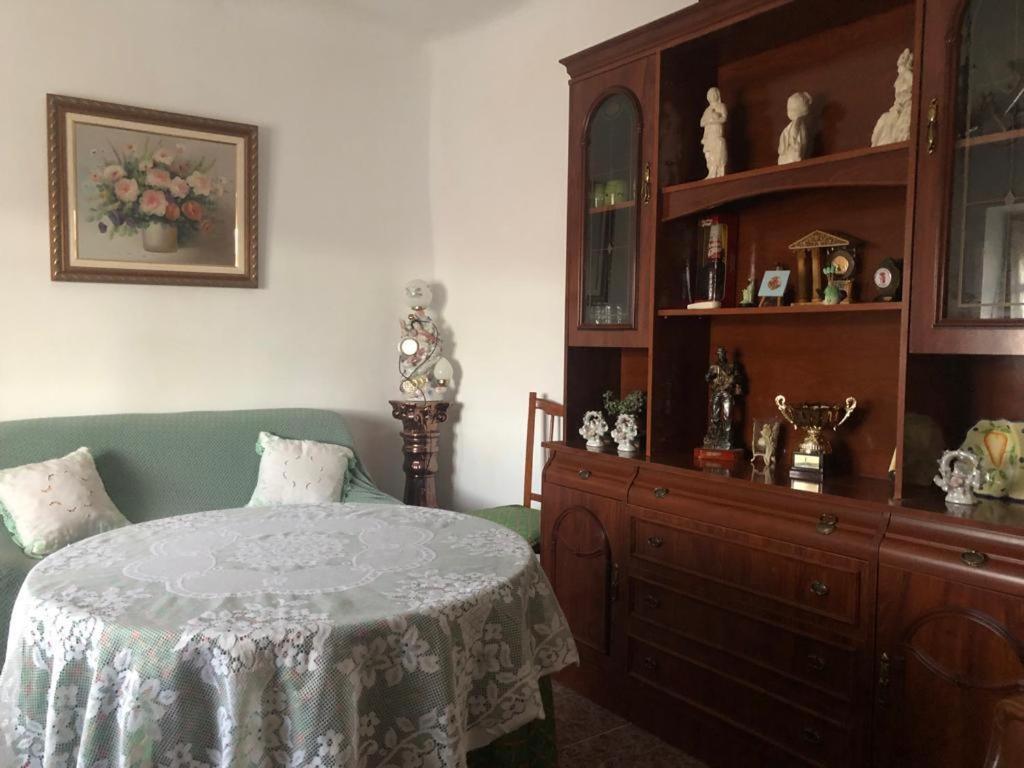 루이데라 La Chimenea De La Tia Engracia 빌라 외부 사진